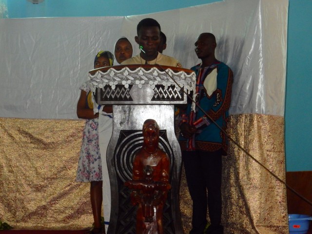 Première lecture en Lingala 